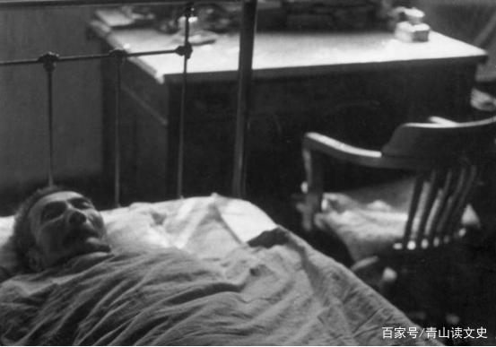 鲁迅死后83小时:死后还被抢救,做脸模,送葬队惊动警察