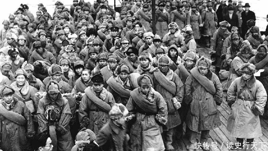 日本投降后，两万日军裹挟一万女人躲进长白山
