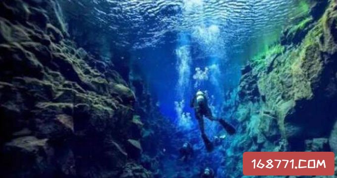 世界上最深的海沟是什么